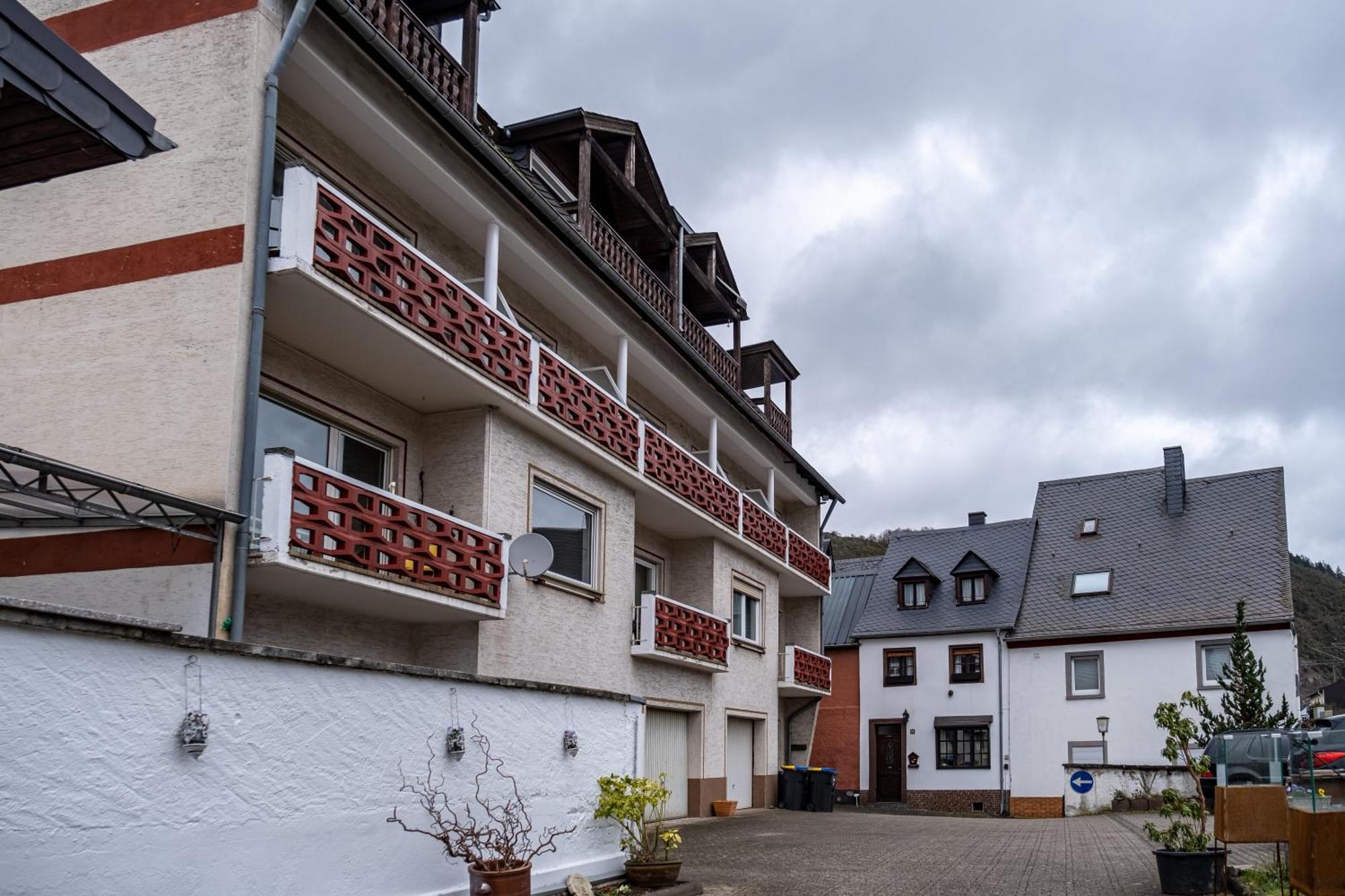 Mike'S Mosel Lodge Treis-Karden Buitenkant foto