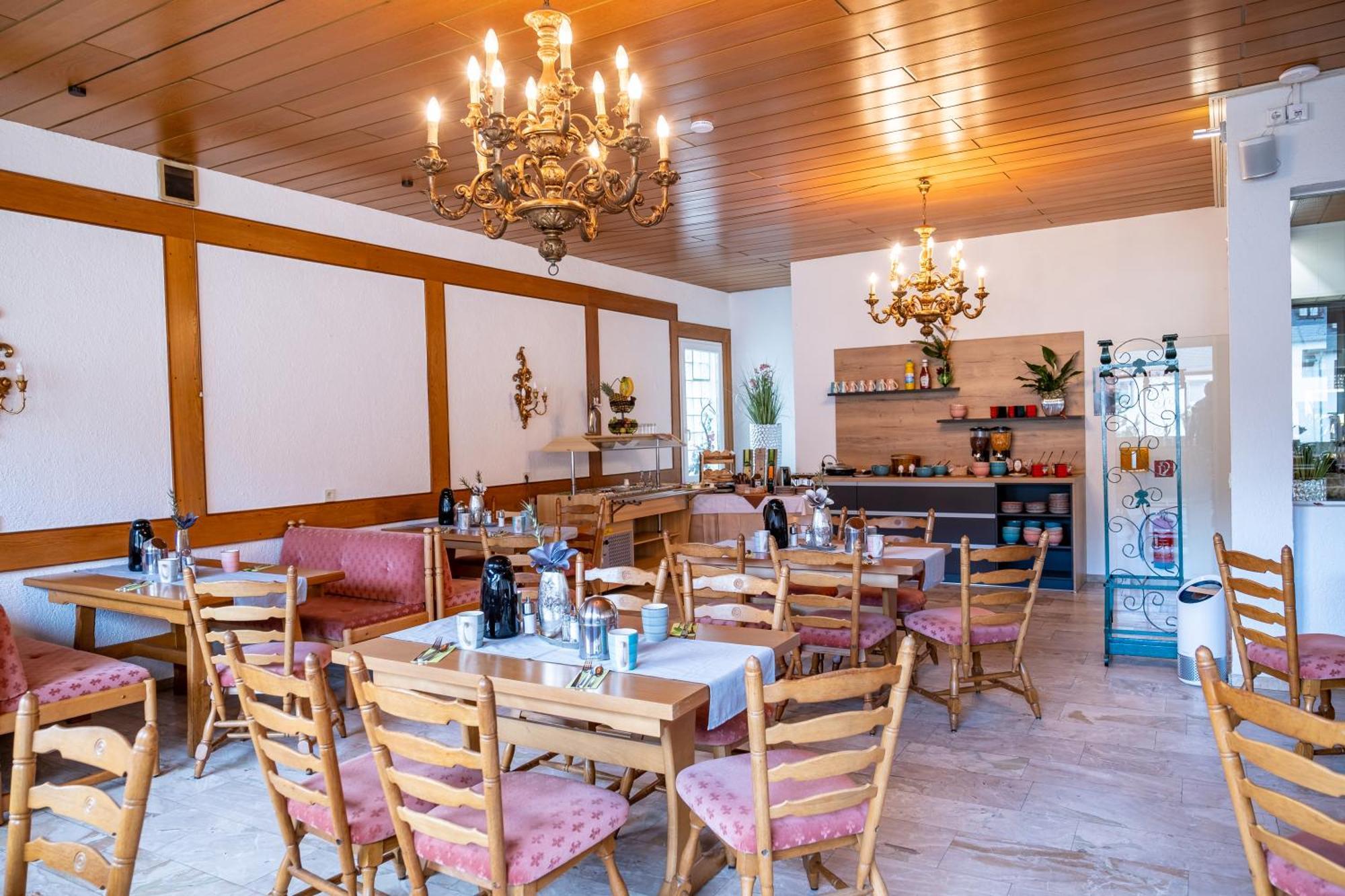 Mike'S Mosel Lodge Treis-Karden Buitenkant foto