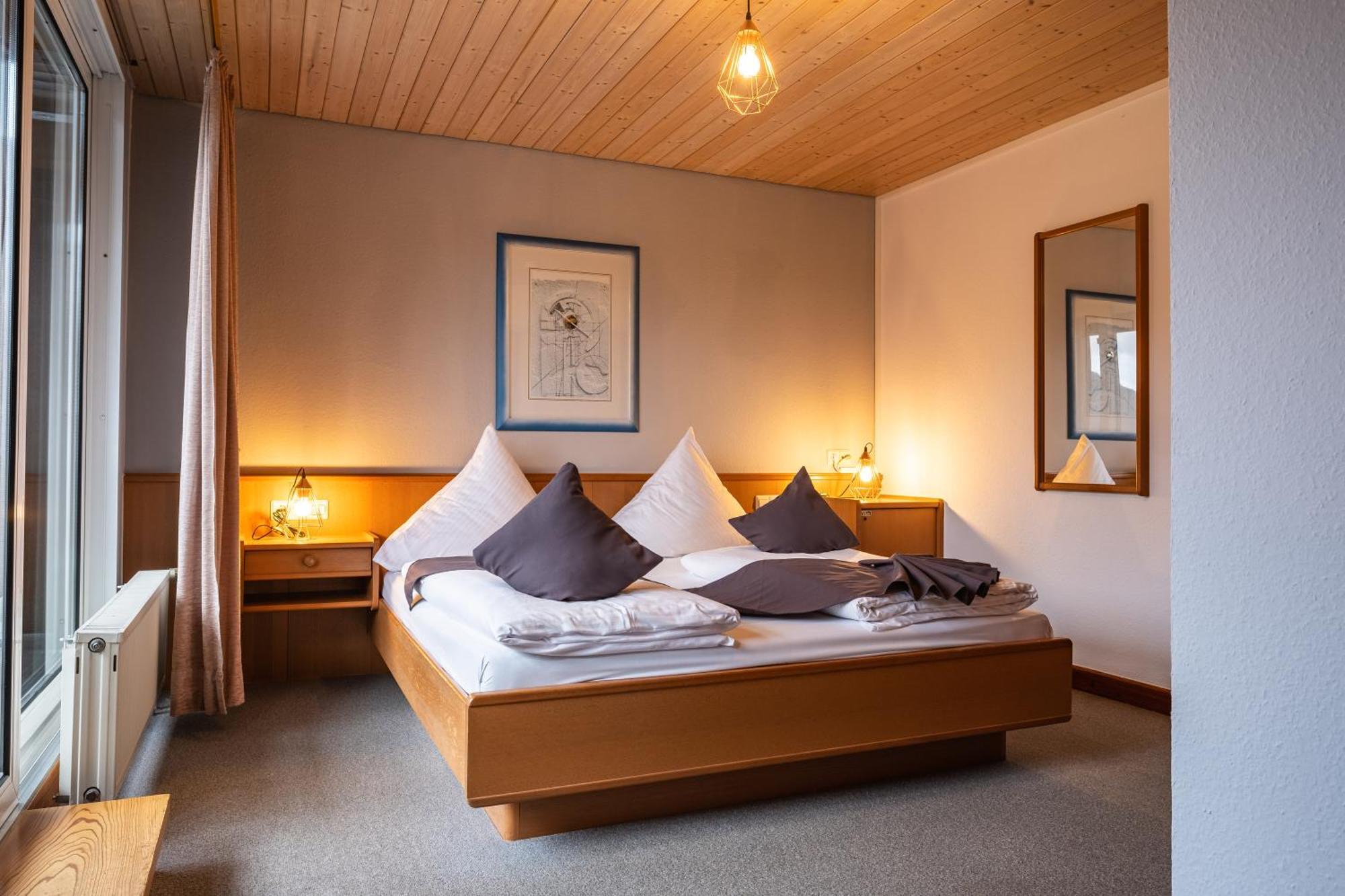 Mike'S Mosel Lodge Treis-Karden Buitenkant foto