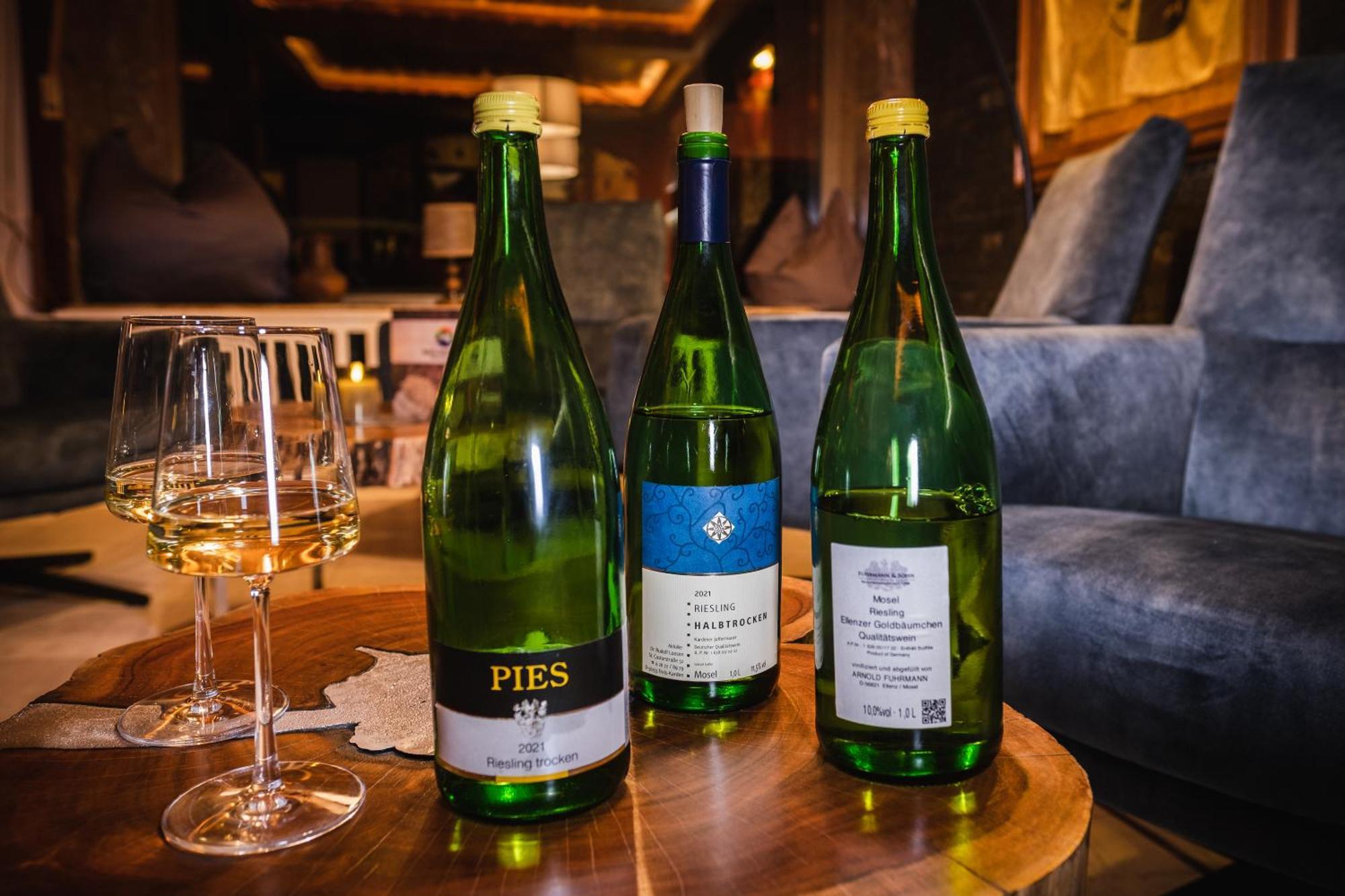 Mike'S Mosel Lodge Treis-Karden Buitenkant foto